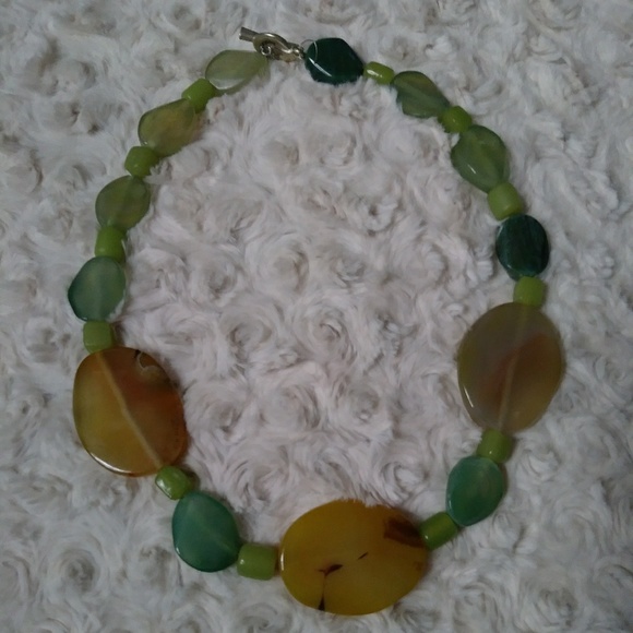 NWOT Beaded Necklace - Picture 4 of 4